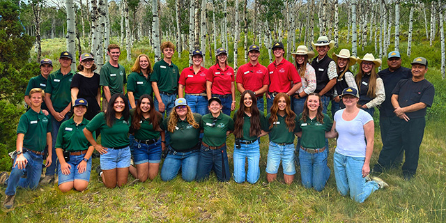 Picture of Reid Ranch employees (links to the employment application page)